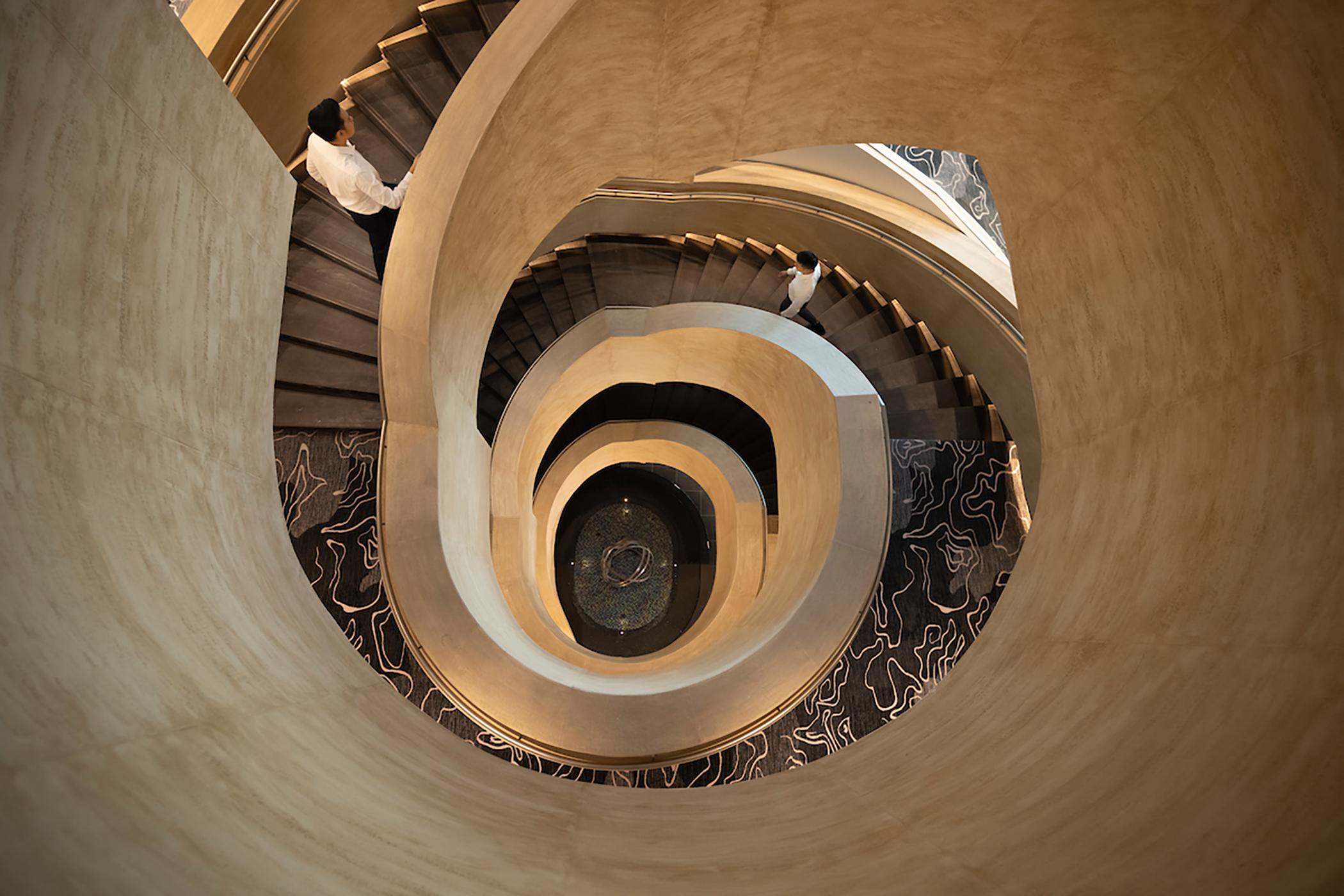 Dusit Thani Laguna Singapore Exterior photo Spiral staircase